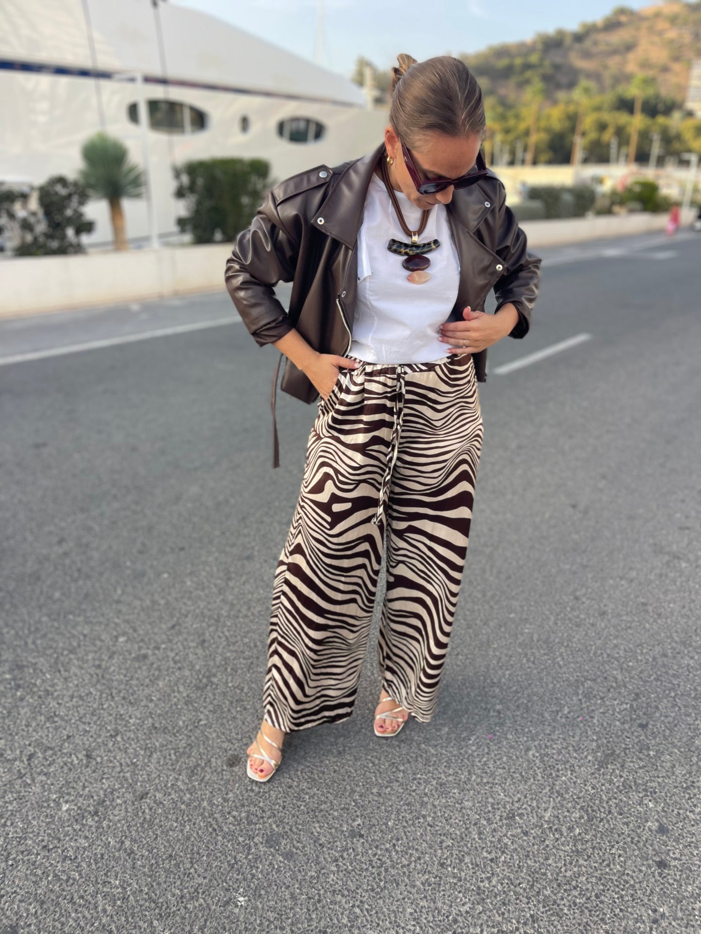 Pantalon saten estampado
