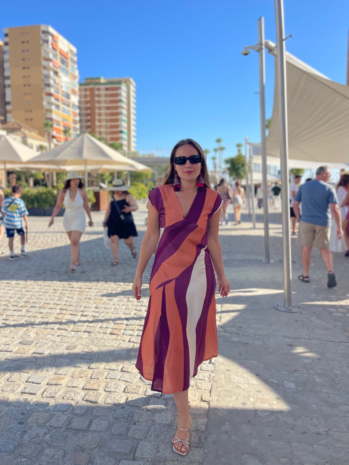 Vestido multicolor alegra