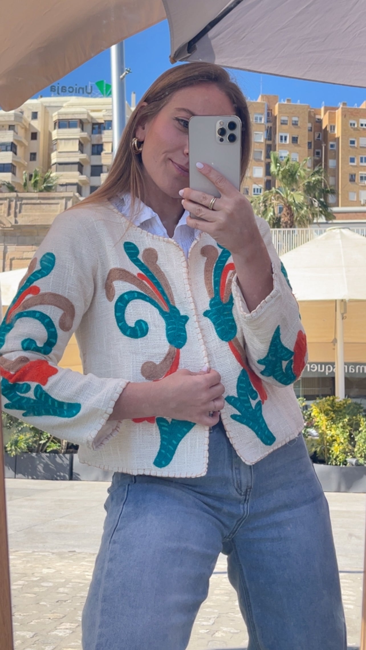 Chaqueta cairo bordada