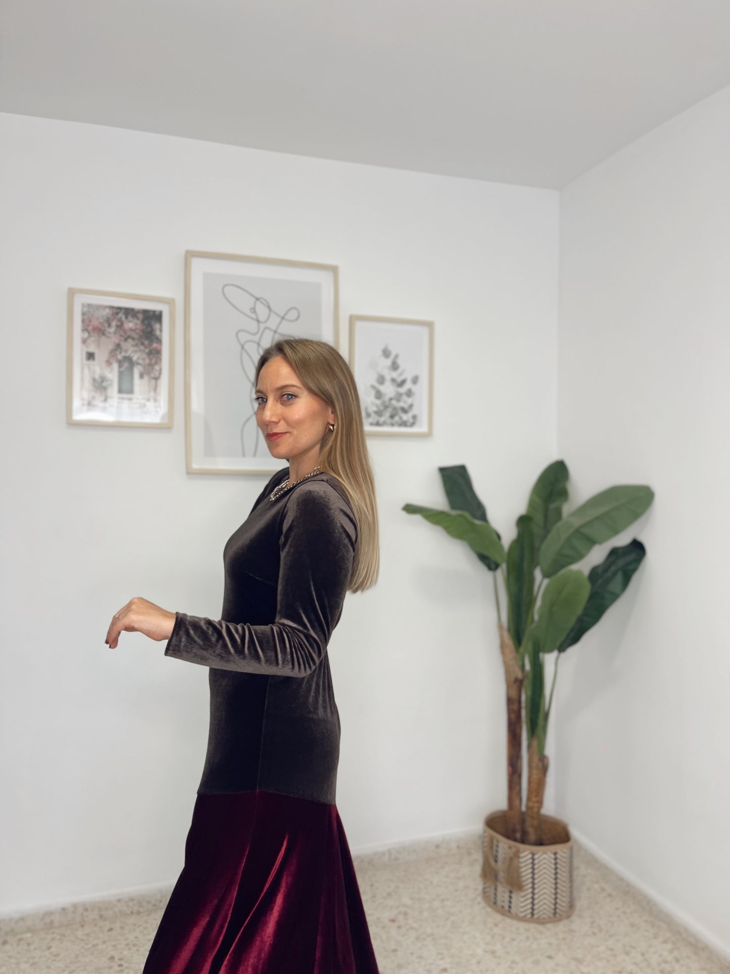 Vestido terciopelo asimétrico