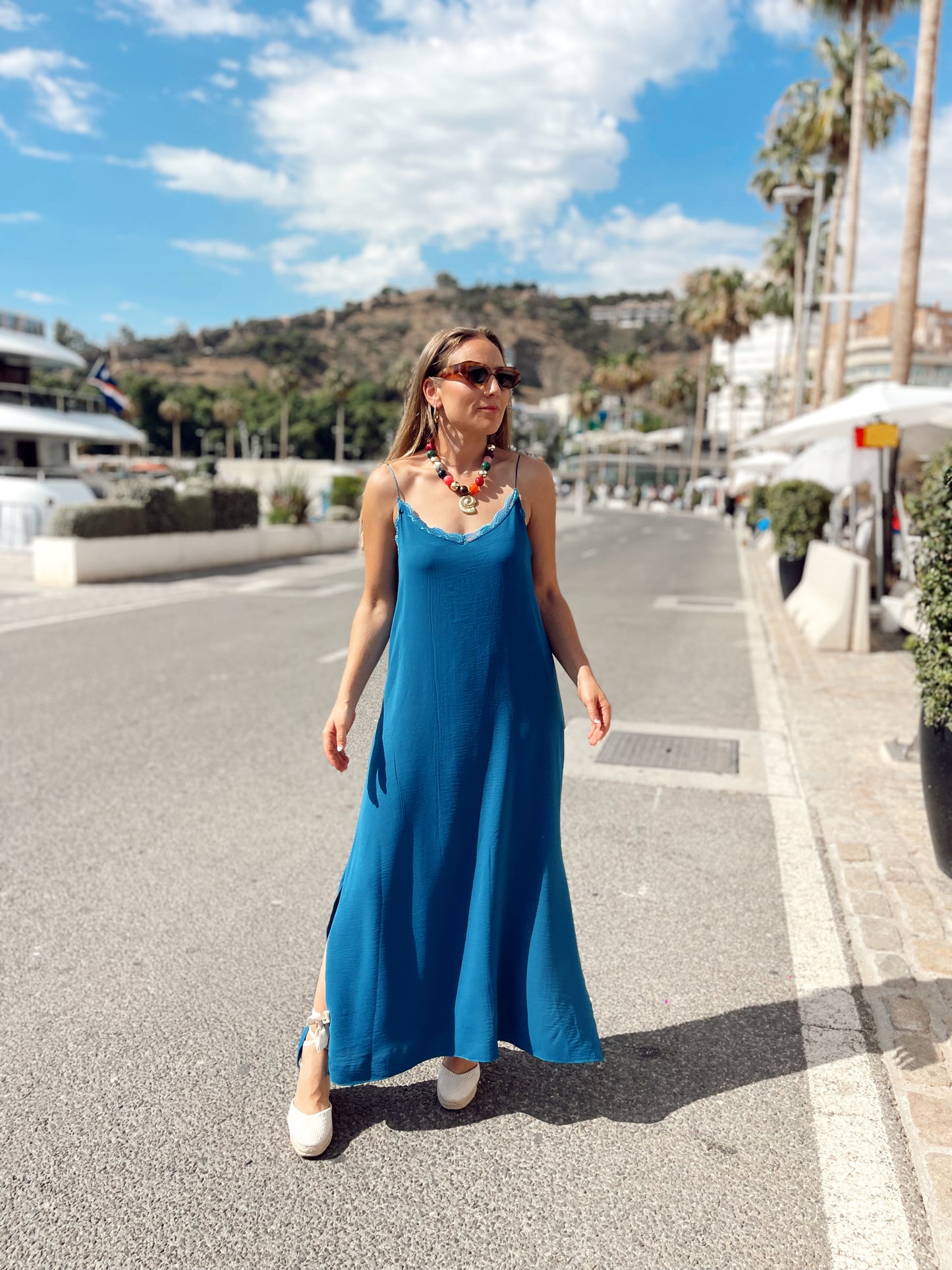 Vestido lencero azul
