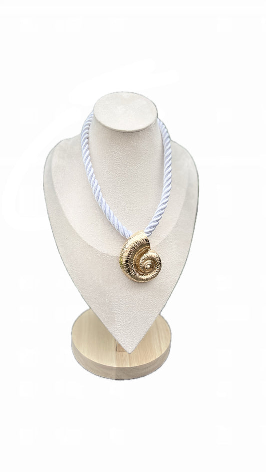 Collar caracola cordon