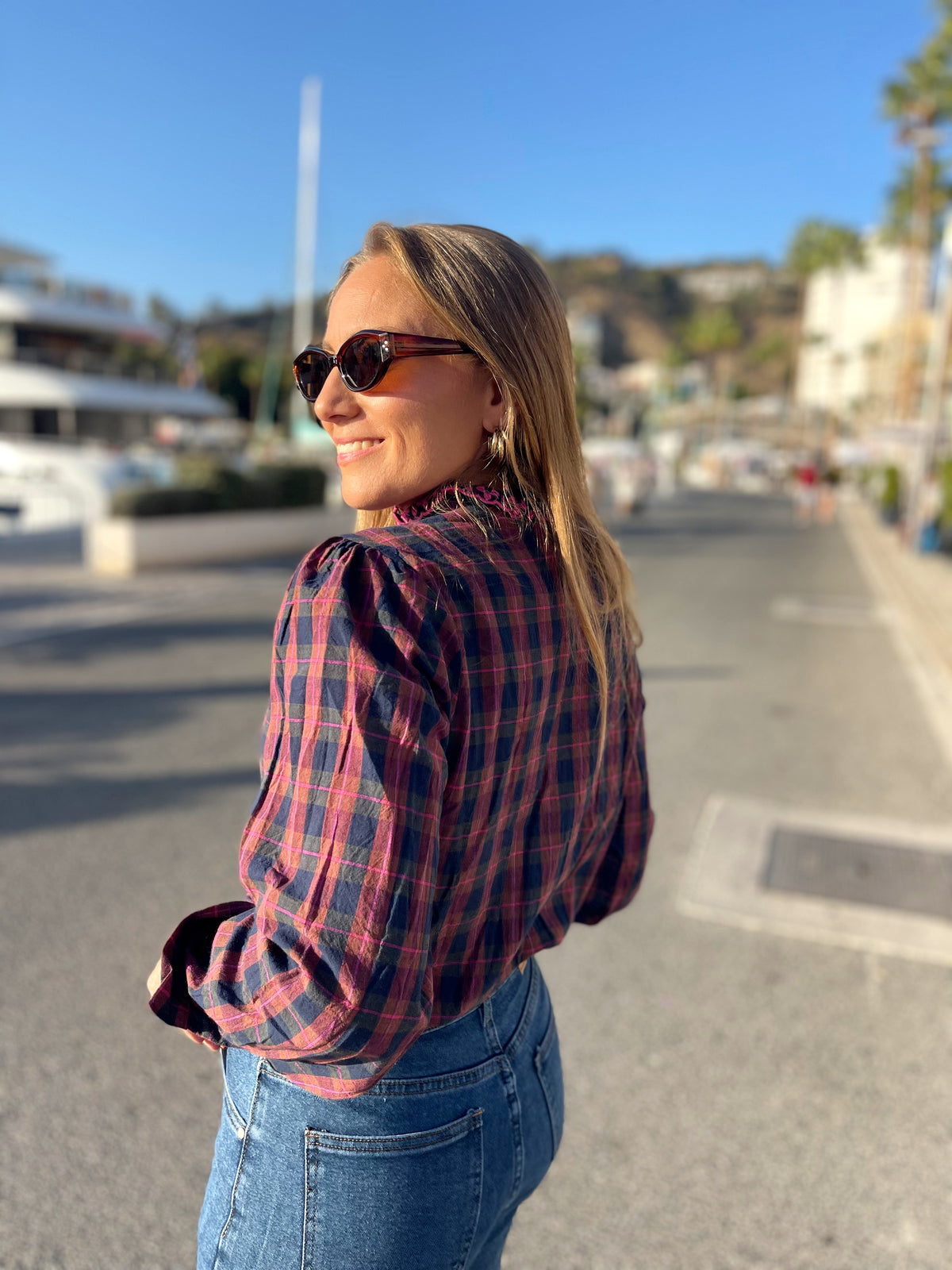 Blusa Gantes