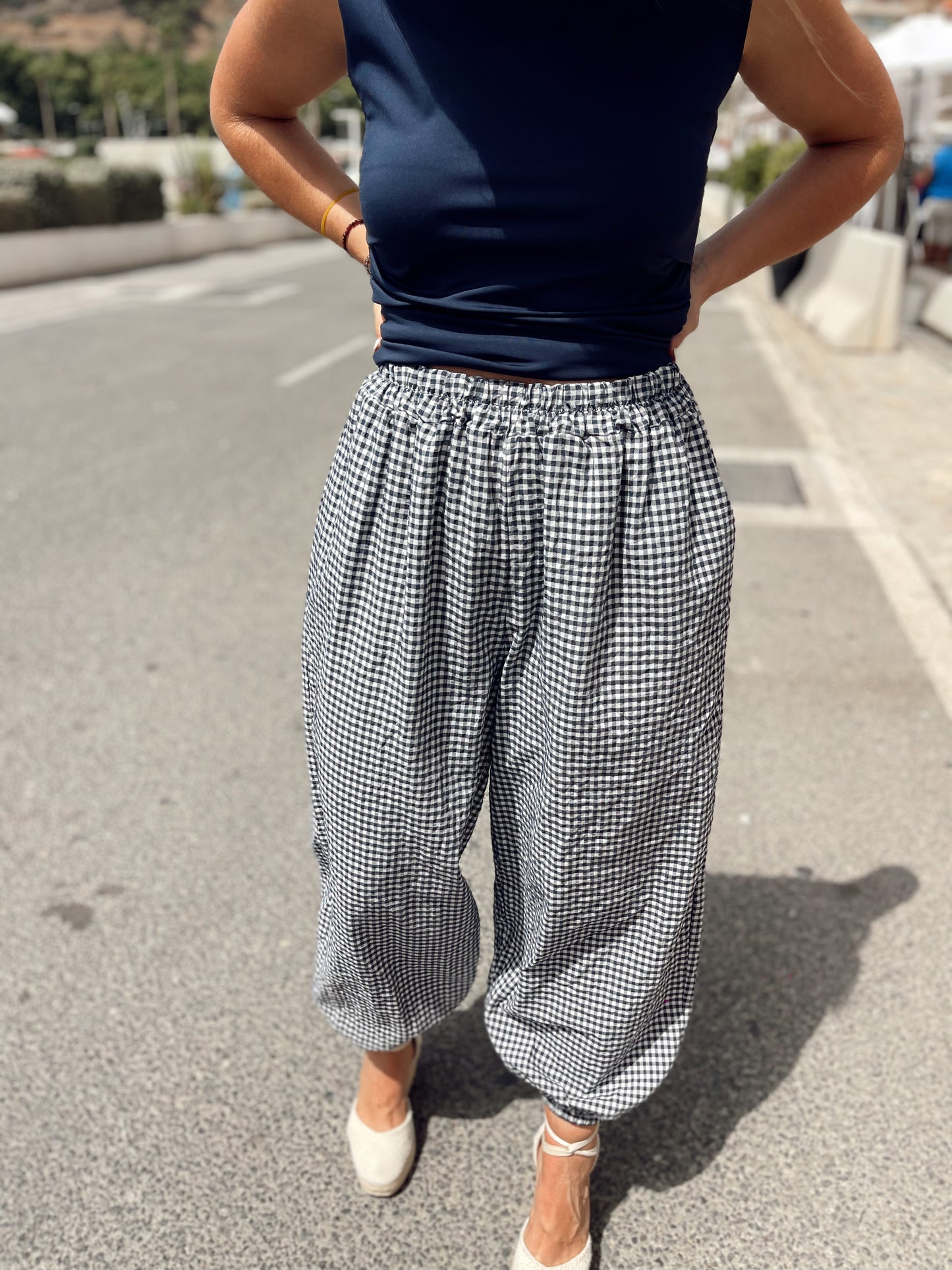 Pantalón bombacho cuadros azul