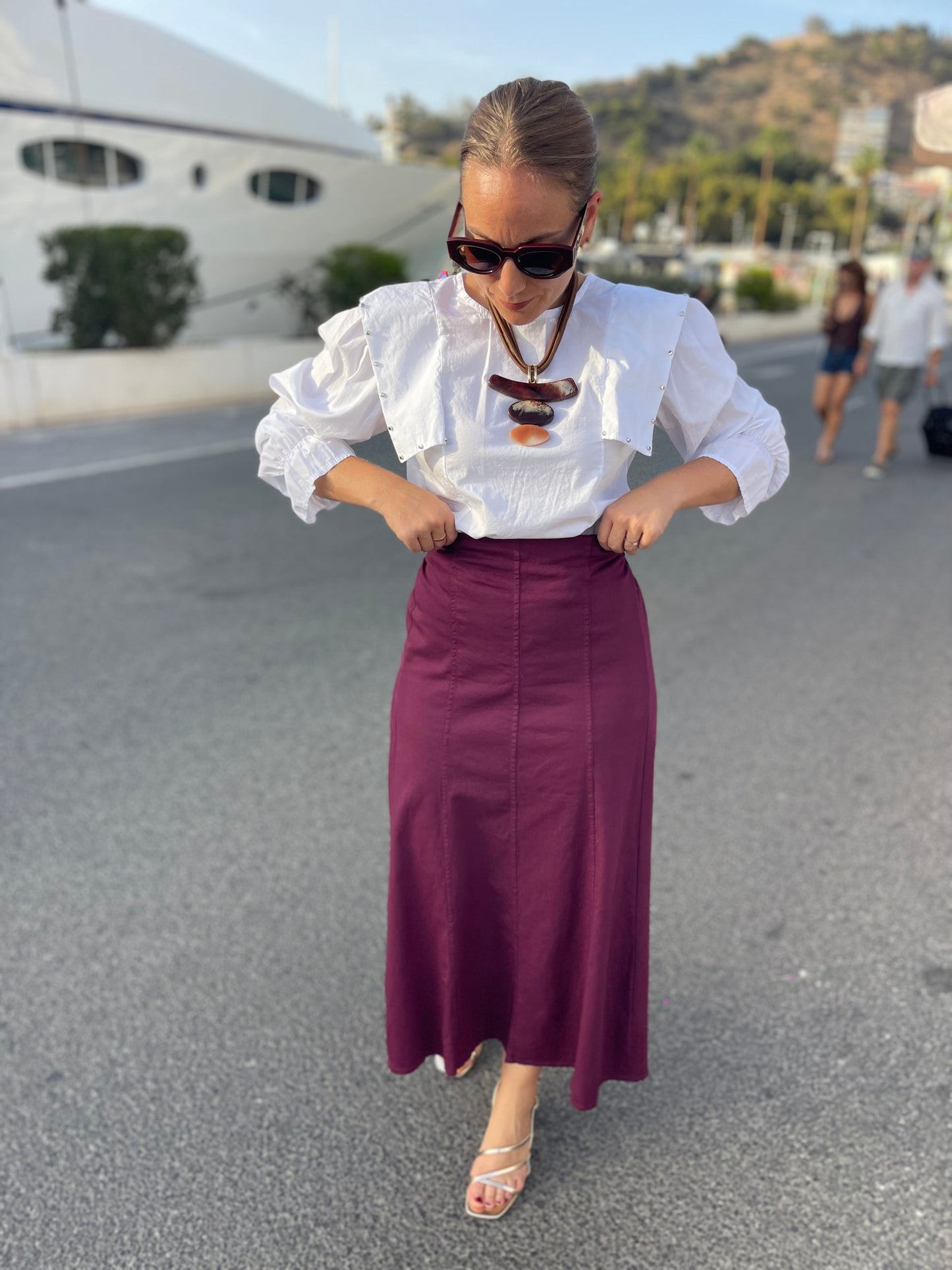 Falda diana burdeos