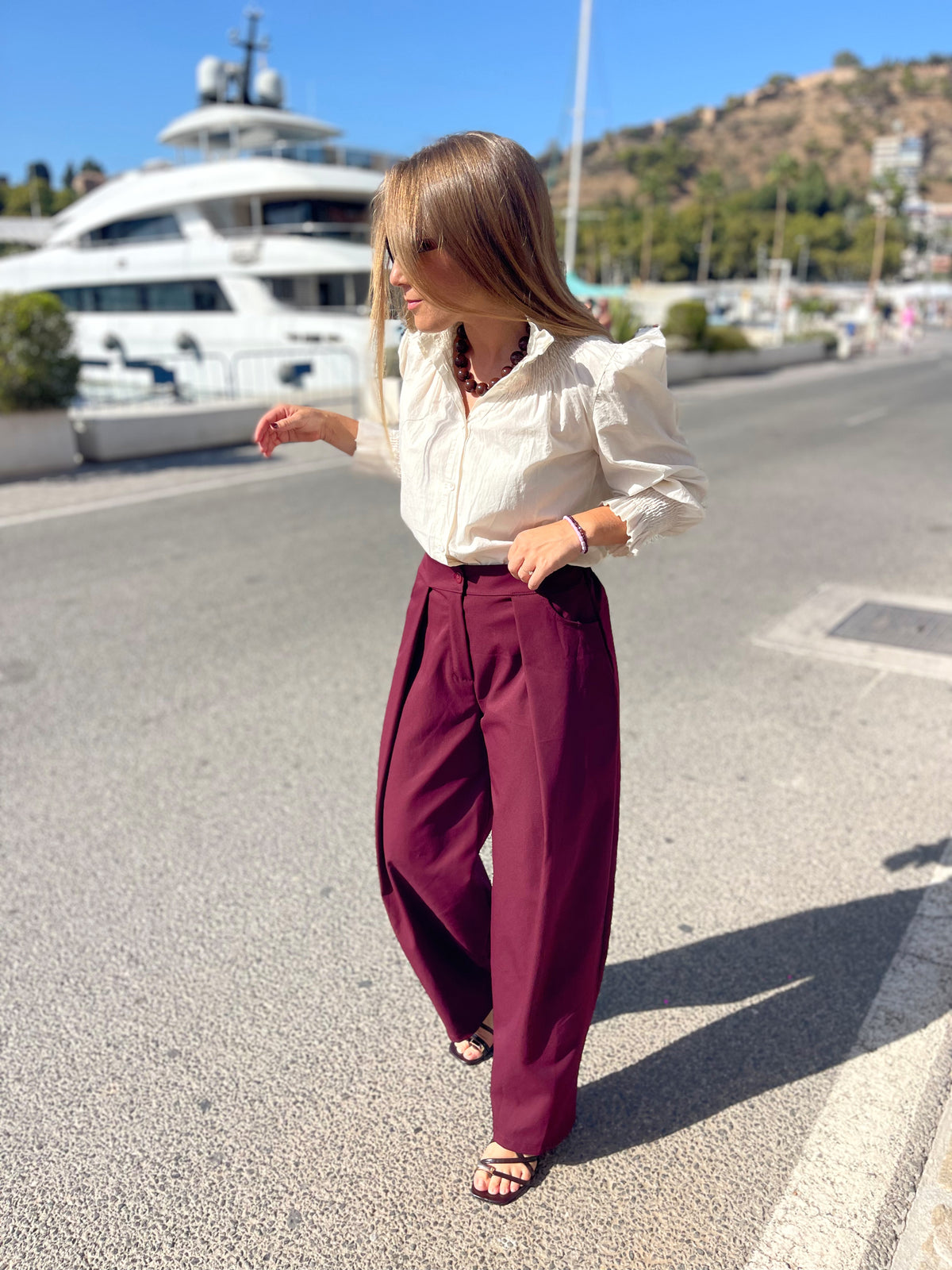 Pantalón pinza ballon burdeos