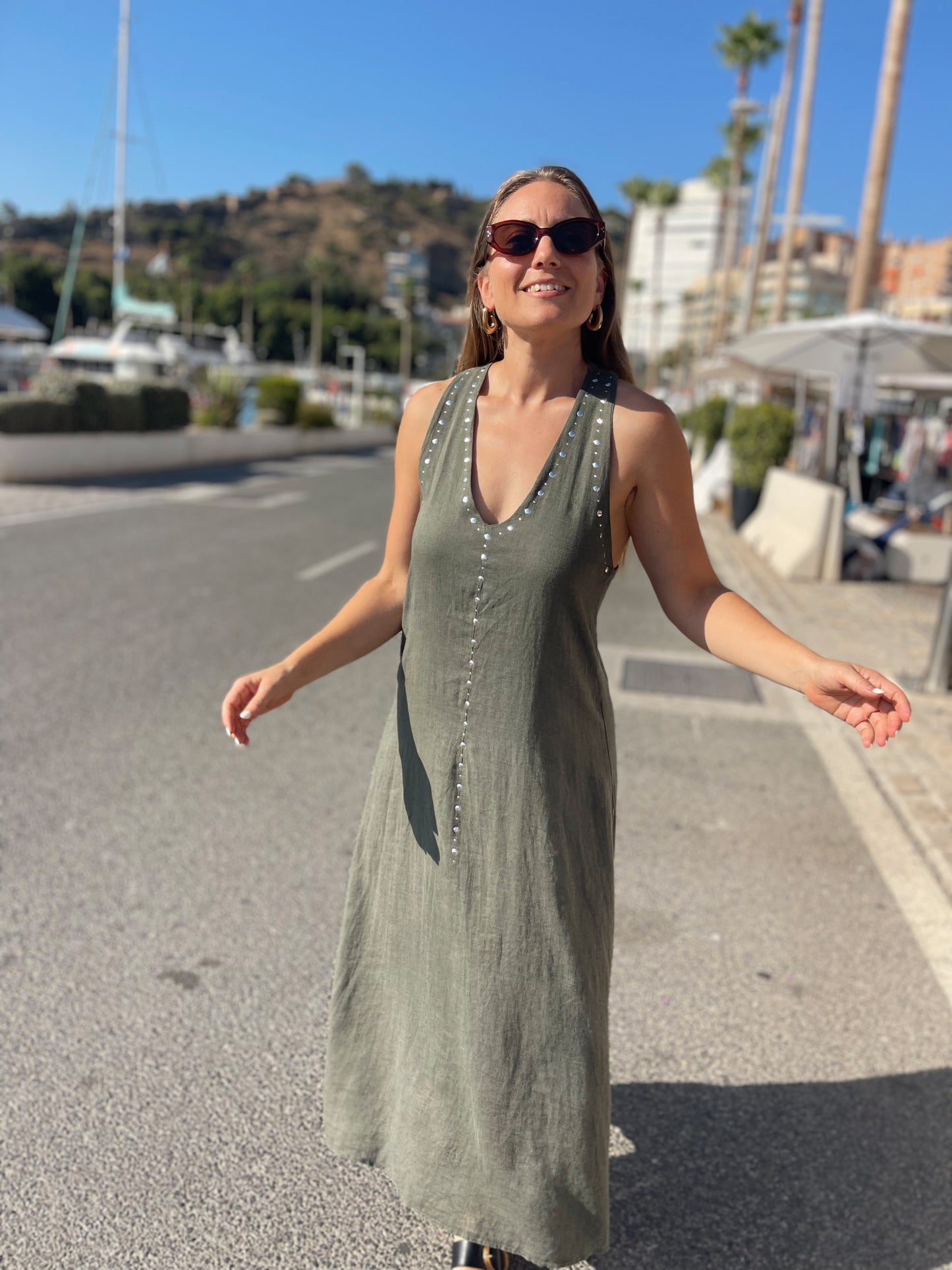 Vestido tachas ariana verde