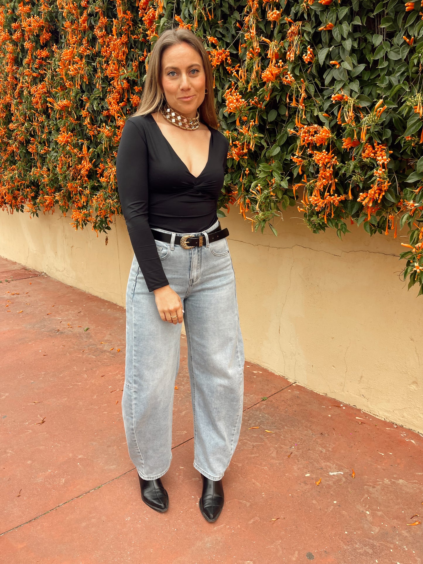 Pantalon Vaquero Barrell elástico
