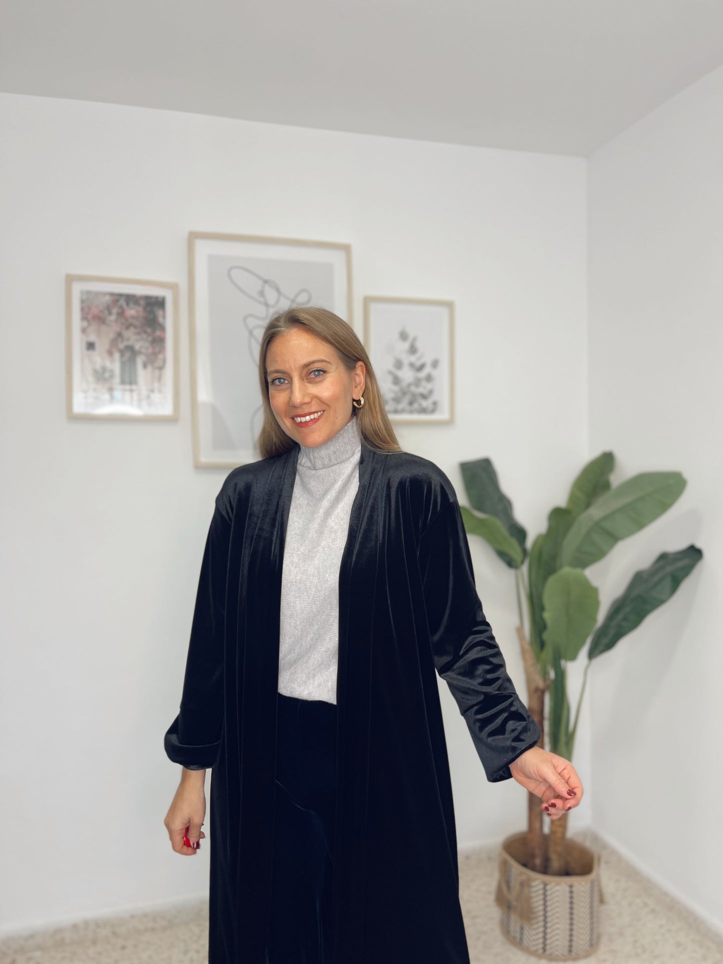 Abrigo largo terciopelo negro