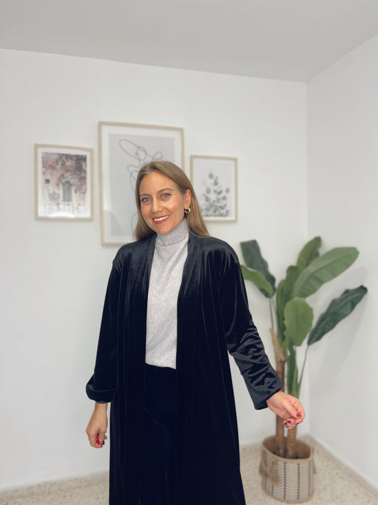 Abrigo largo terciopelo negro