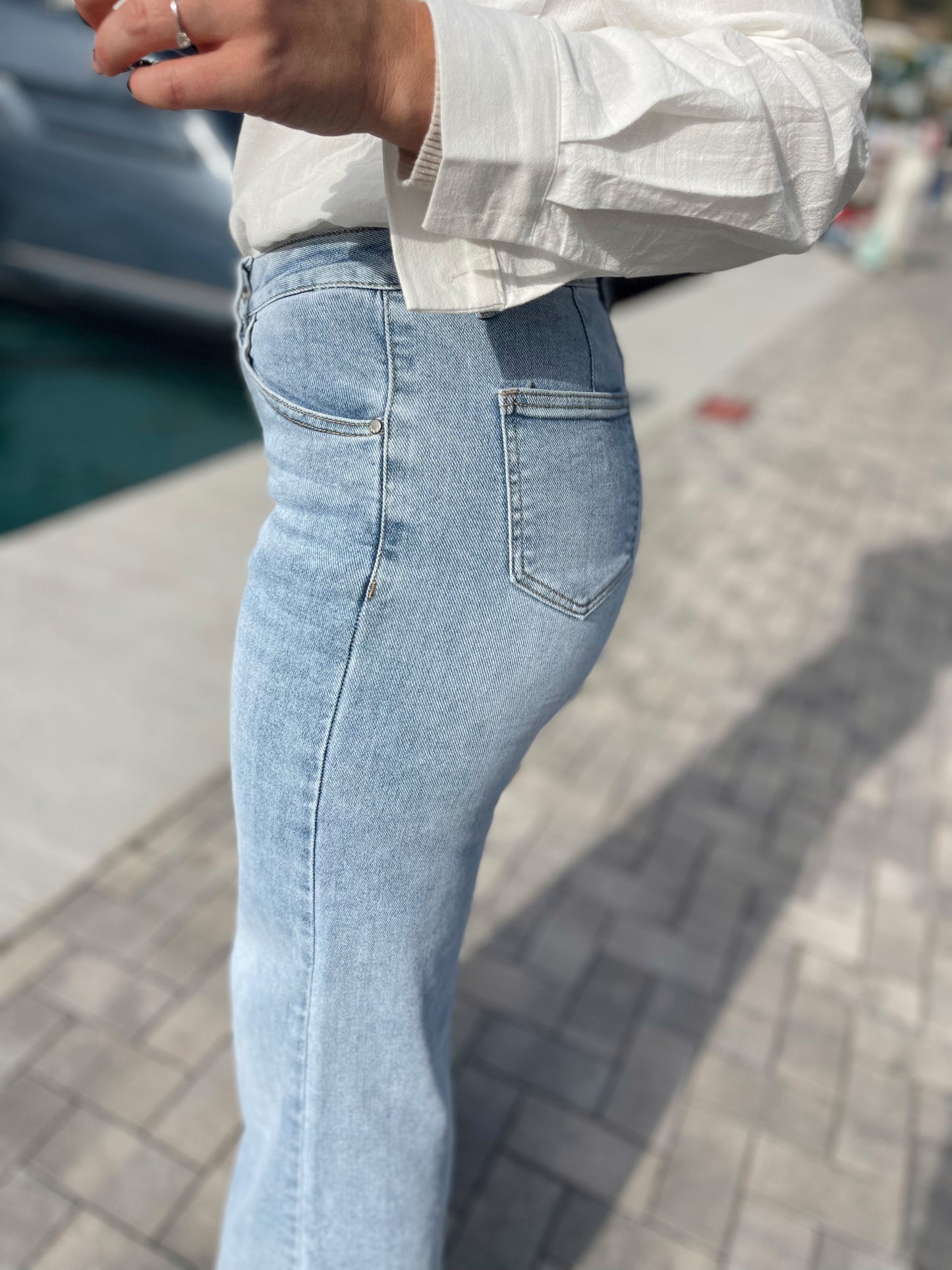 Vaquero elástico light blue