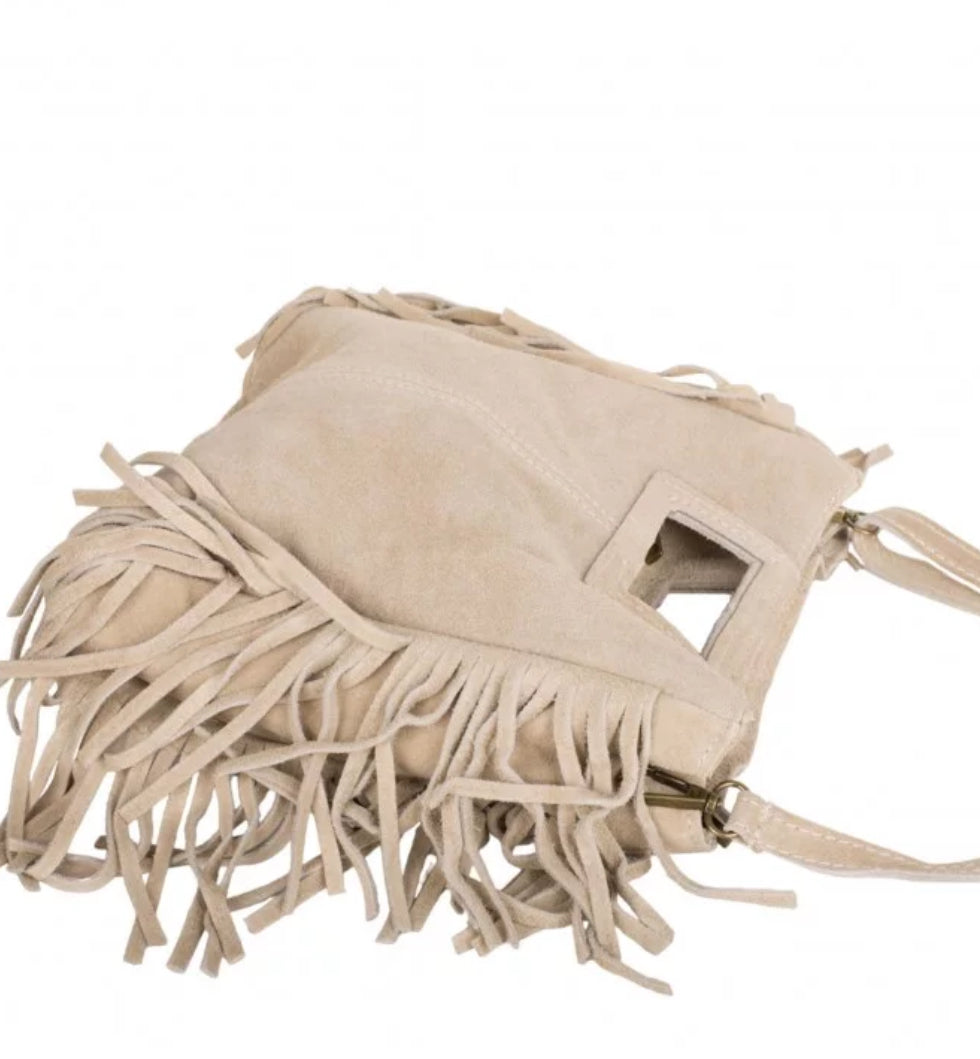Bolso piel serraje beige flecos