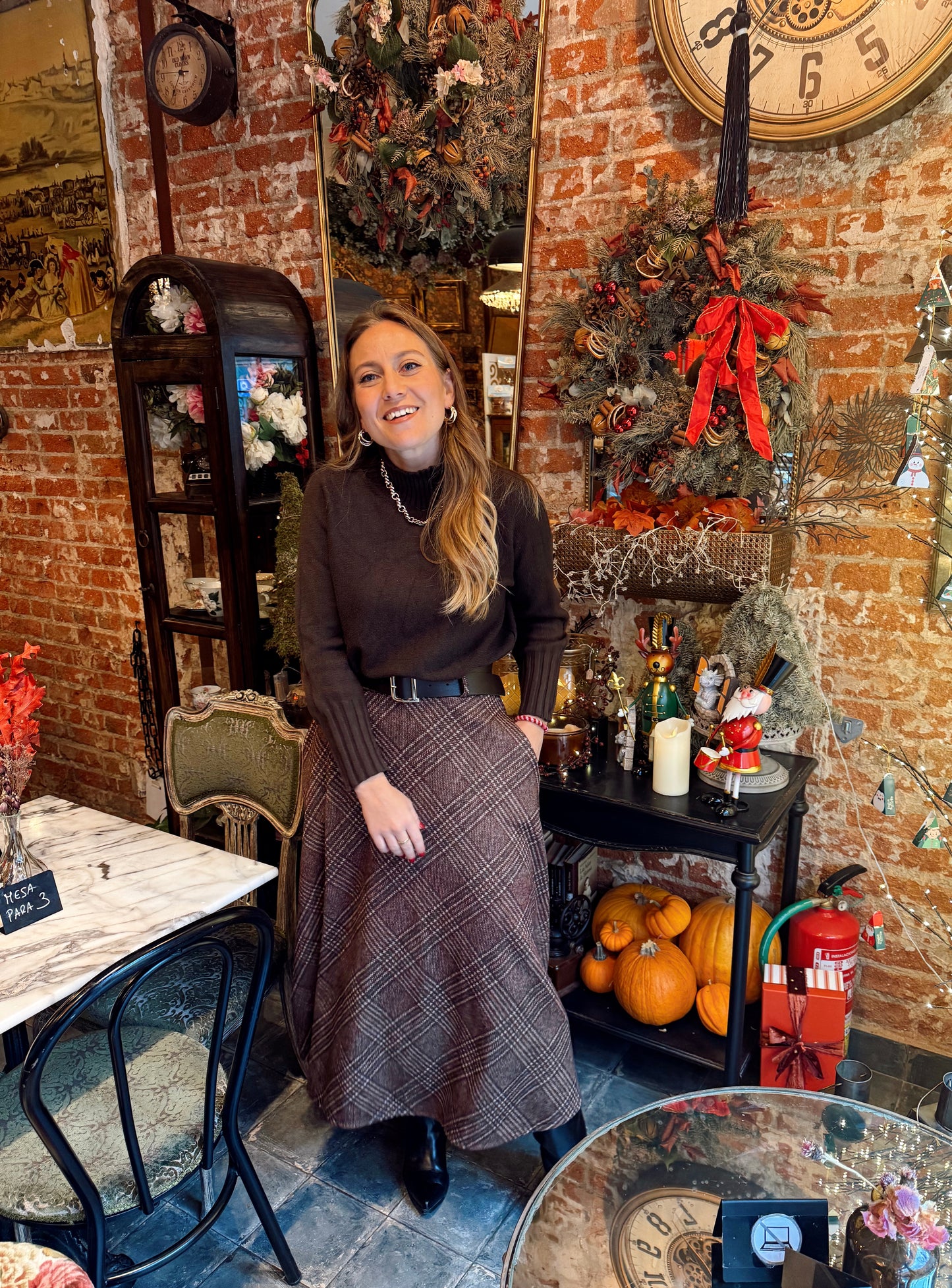 Falda cuadros con cinturón