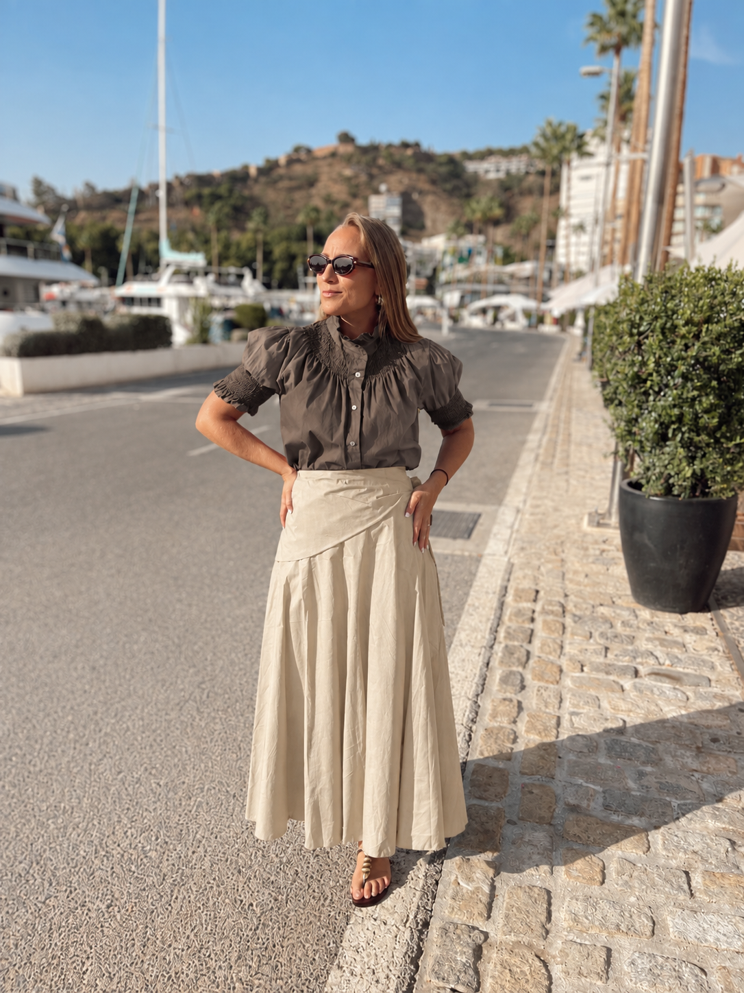 Falda Triana beige + pañuelo