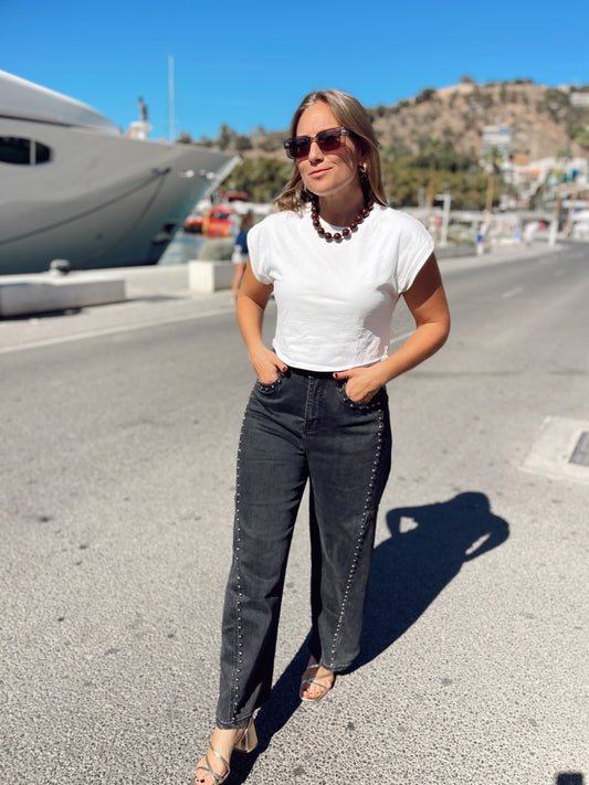 Pantalón tachuelas