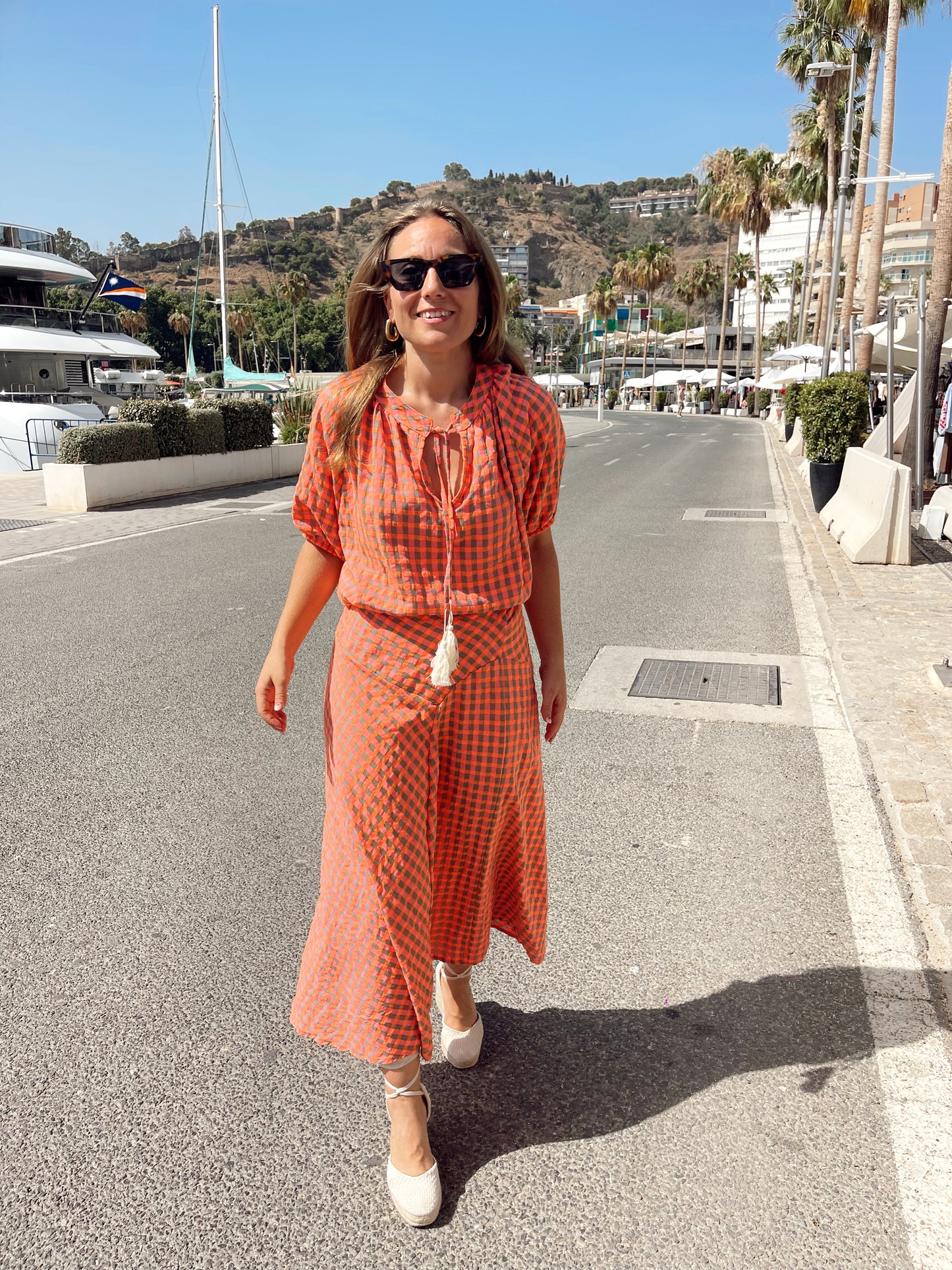 Conjunto cuadros flúor naranja