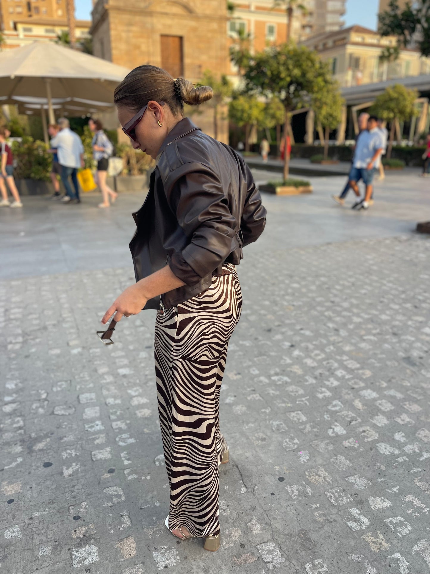Pantalon saten estampado